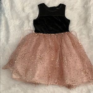 Girls size 6 dress